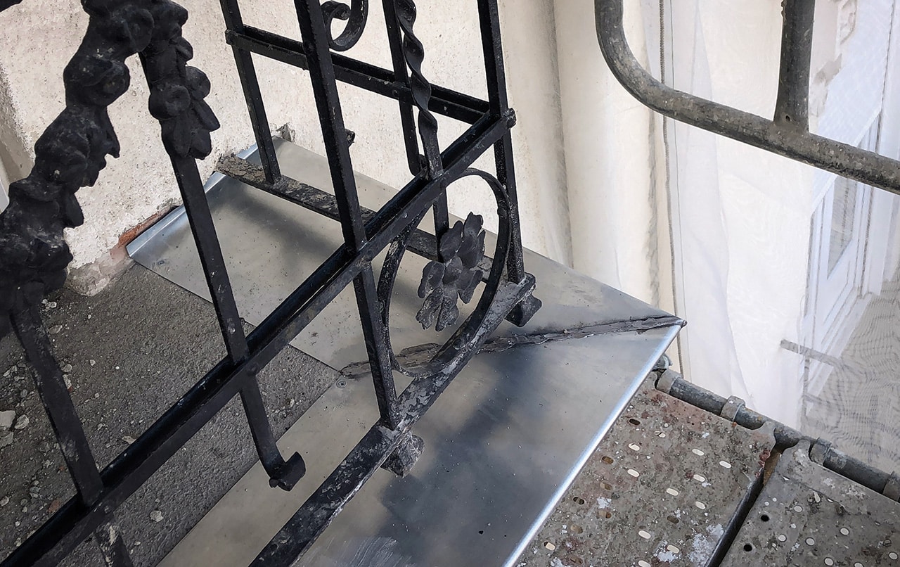Reconstrucción de balcones.